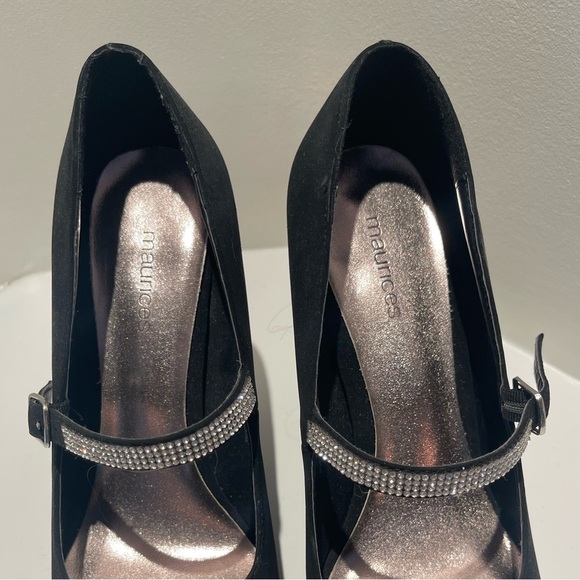 Black Heels with rhinestone band​ - Picture 3 of 7